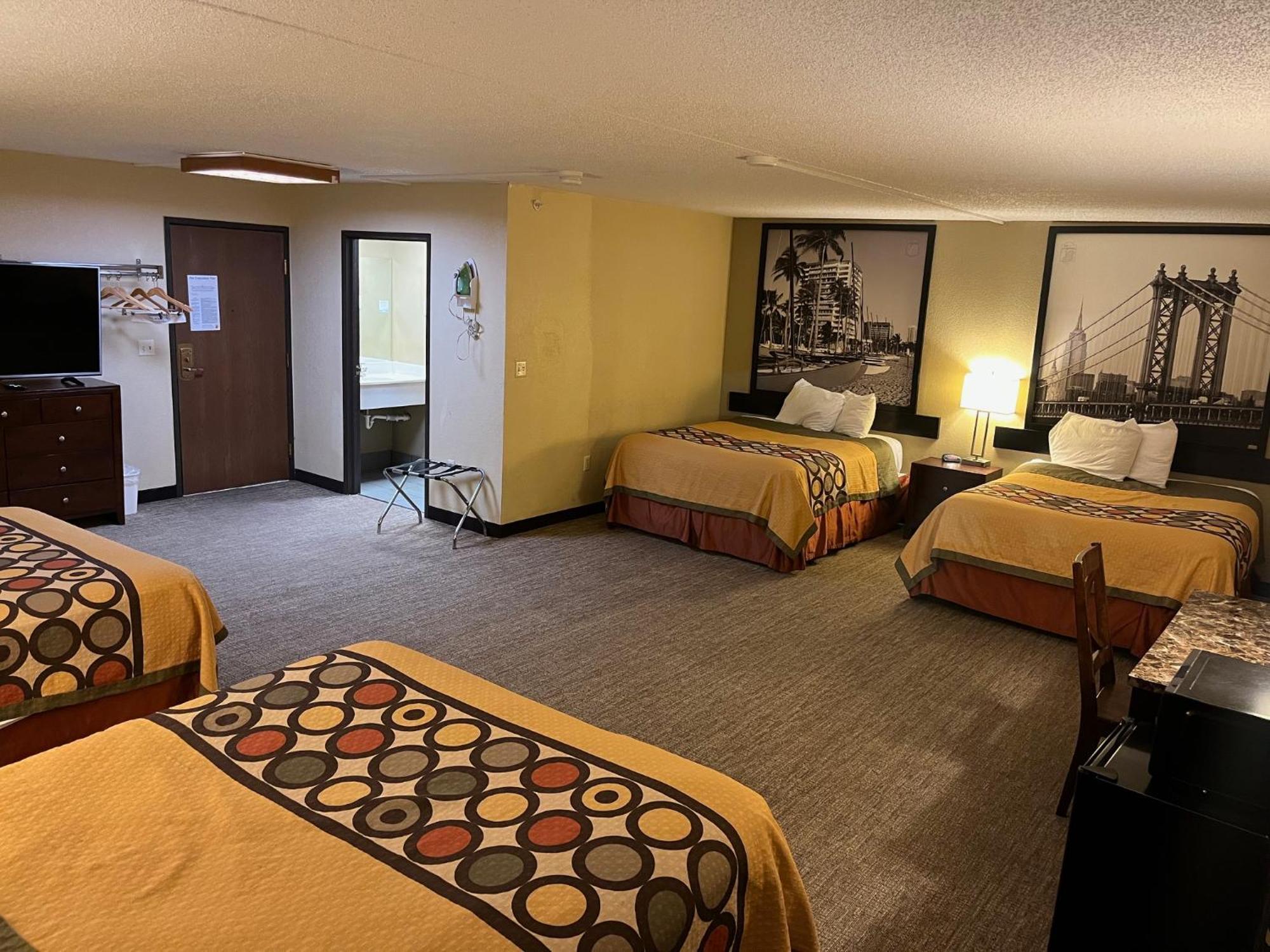 Super 8 By Wyndham Wichita North Hotel Buitenkant foto